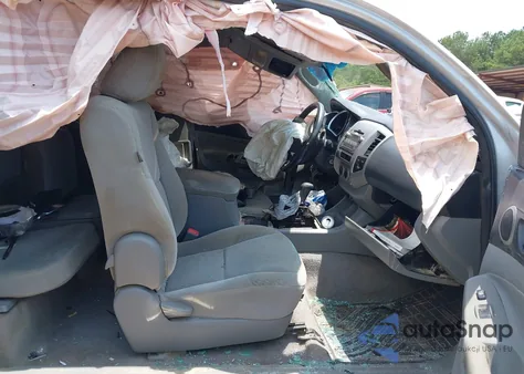 2010 Toyota Tacoma Prerunner V6 from USA, damaged, VIN 5TETU4GN9AZ671713